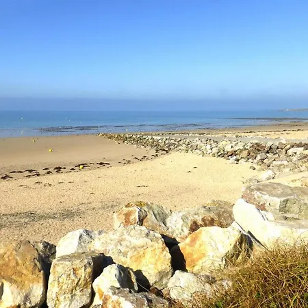 Cottage, St Maurice En Cotentin * Saint-Maurice-en-Cotentin